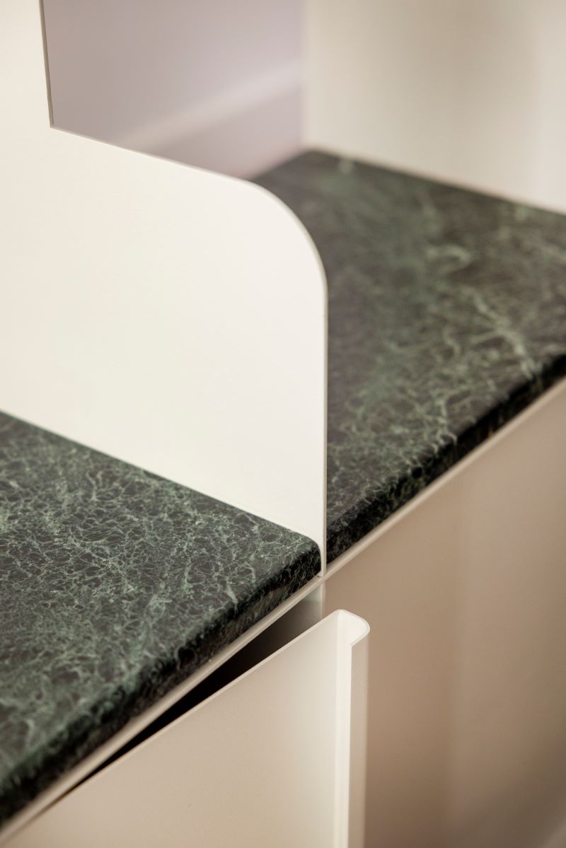 The Quiet Power of Marble Edges